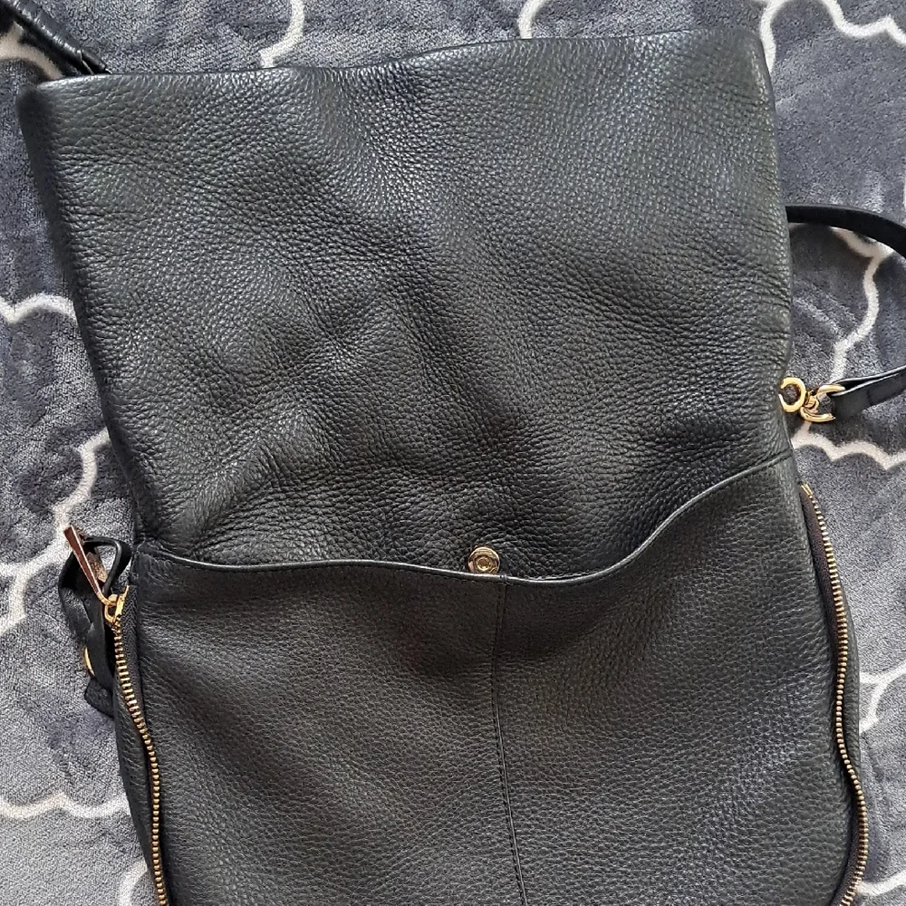 Vince Camuto Black Leather Crossbody Bag - Picture 13 of 15